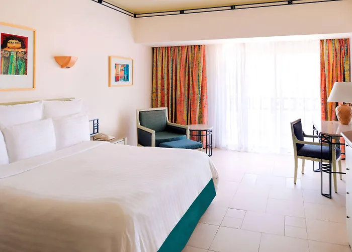 Naama Bay Promenade Managed By Accor 5*