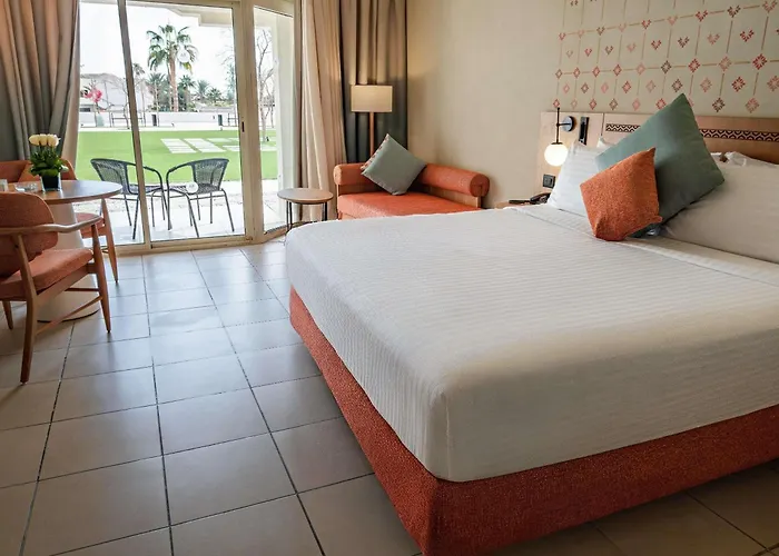 Naama Bay Promenade Managed By Accor 5*