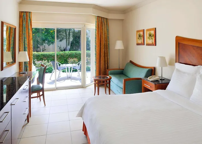 Resort Naama Bay Promenade Managed By Accor Şarm El-Şeyh