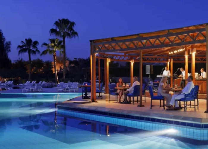 Курортный комплекс Naama Bay Promenade Managed By Accor Шарм-эль-Шейх